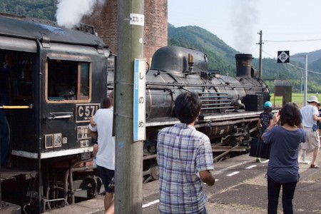 SLやまぐち号 篠目駅