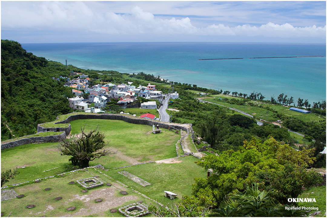 勝連城