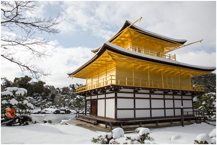 金閣寺　雪